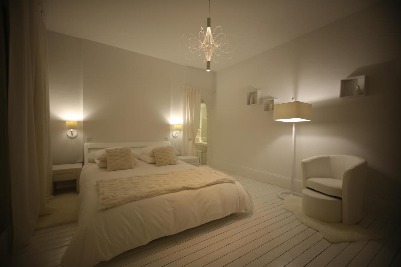 Les Reves De Flamboin Bed & Breakfast Gouaix Exterior photo